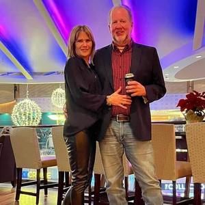 Meet your Posher, Dana